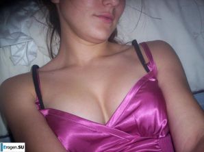 Beautiful Bulgarian posing at home and on the beach. Part 4. Thumb 27