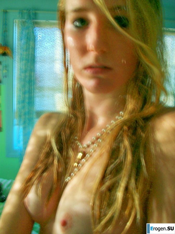 Young Euro-blonde. Photo 12