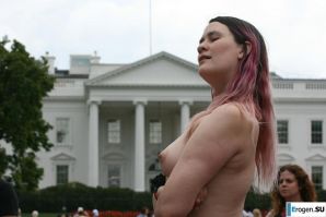 Обнажения в знак протеста. Эскиз 40