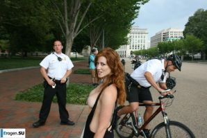 Обнажения в знак протеста. Часть 2. Эскиз 6