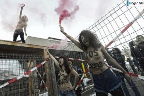 Обнажения в знак протеста. Часть 3. Эскиз 28