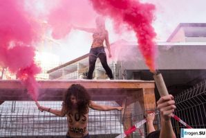 Обнажения в знак протеста. Часть 3. Эскиз 40