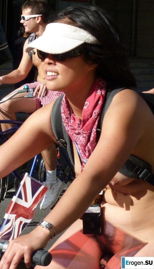 Naked bike rides. Photo 14