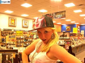 Young Euro-blonde. Part 2. Thumb 37