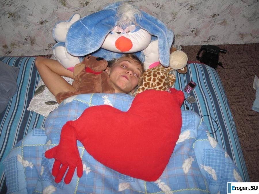 New Russian Lesbian. Part 2. Photo 13