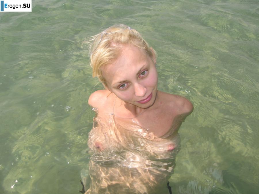 New Russian Lesbian. Part 2. Photo 27