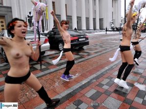 Outcrops of Protest. Part 5. Thumb 32