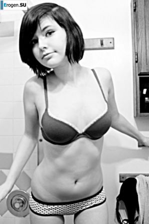 Young Brunette. Part 3. Thumb 38