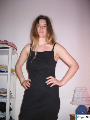 На море позирует. Часть 3. Эскиз 13