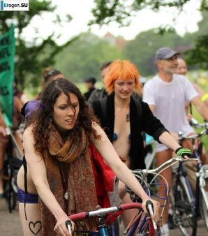 Naked bike rides. Part 2. Thumb 38