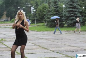 Nastya from Samara walks around the city and shows herself. Part 5. Thumb 38