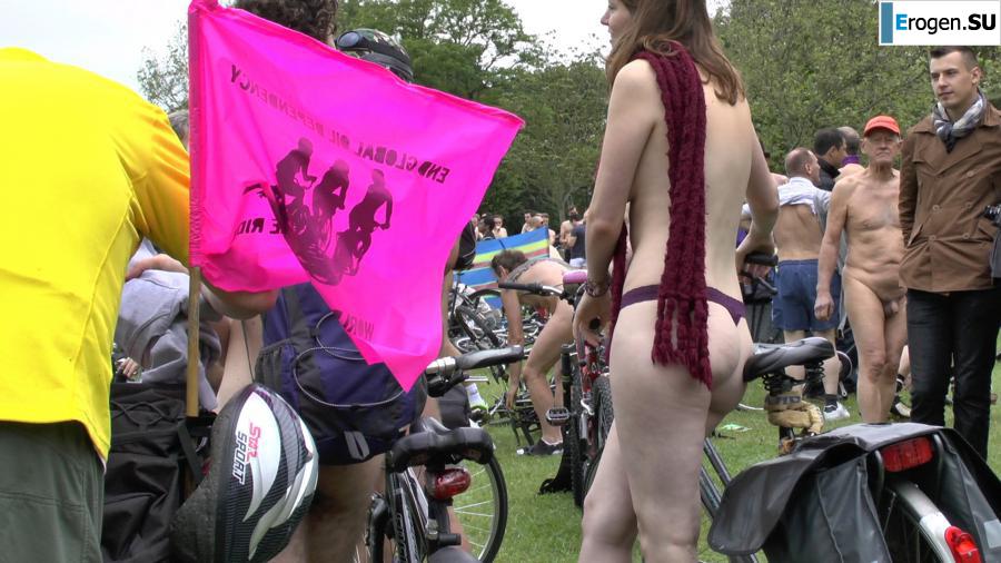 Naked bike rides. Part 4. Photo 30