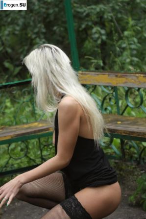 Nastya from Samara walks around the city and shows herself. Part 7. Thumb 24