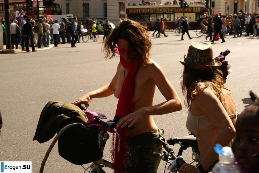 Naked bike rides. Part 5. Photo 31