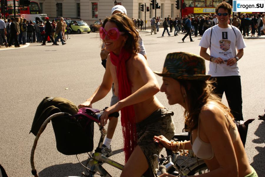Naked bike rides. Part 5. Photo 34