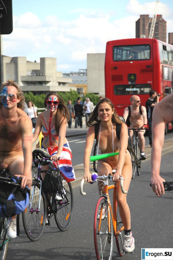 Naked bike rides. Part 5. Photo 4