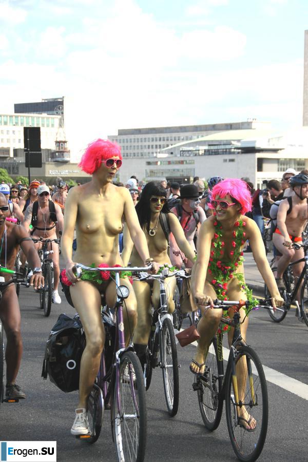 Naked bike rides. Part 5. Photo 5