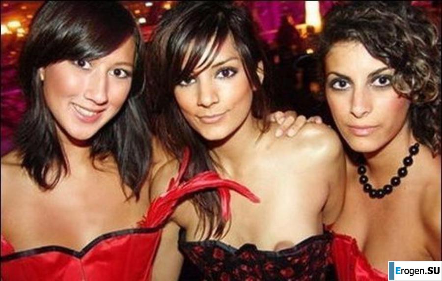 oops boobs lit up. Photo 38