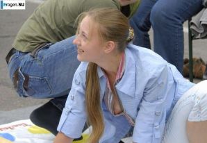 oops boobs lit up. Thumb 6