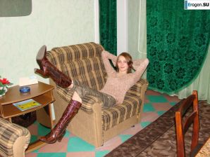 Стройная запорожская девушка. Эскиз 12