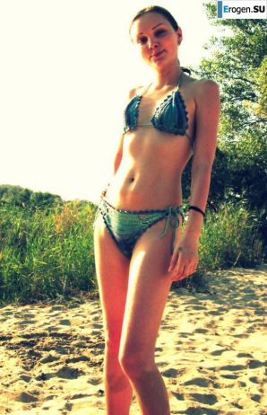 Стройная запорожская девушка. Эскиз 45