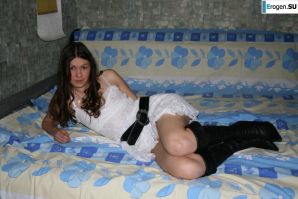 Russian Asian woman with a lizard. Thumb 15