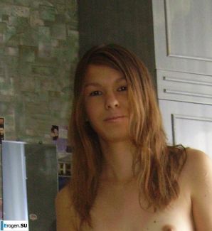 Russian Asian woman with a lizard. Thumb 31