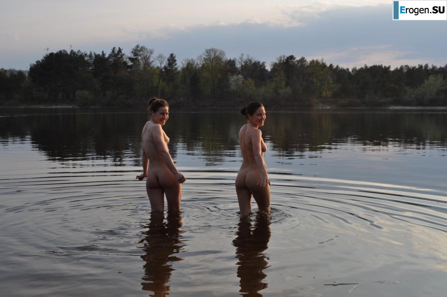 Ukrainian nudists in the summer. Photo 16