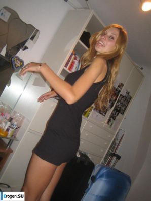 Стройная немка и ее кучерявый друг. Эскиз 10