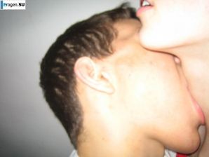 Стройная немка и ее кучерявый друг. Эскиз 6