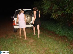 French Bisexual Brunette. Thumb 12