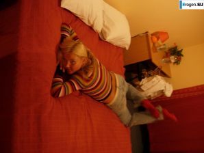 That blonde, the brunette. Part 3. Thumb 18