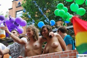 Публичное обнажение. Эскиз 31