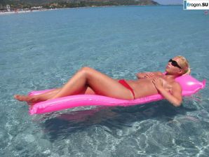 Wow, how shy we are. Thumb 25