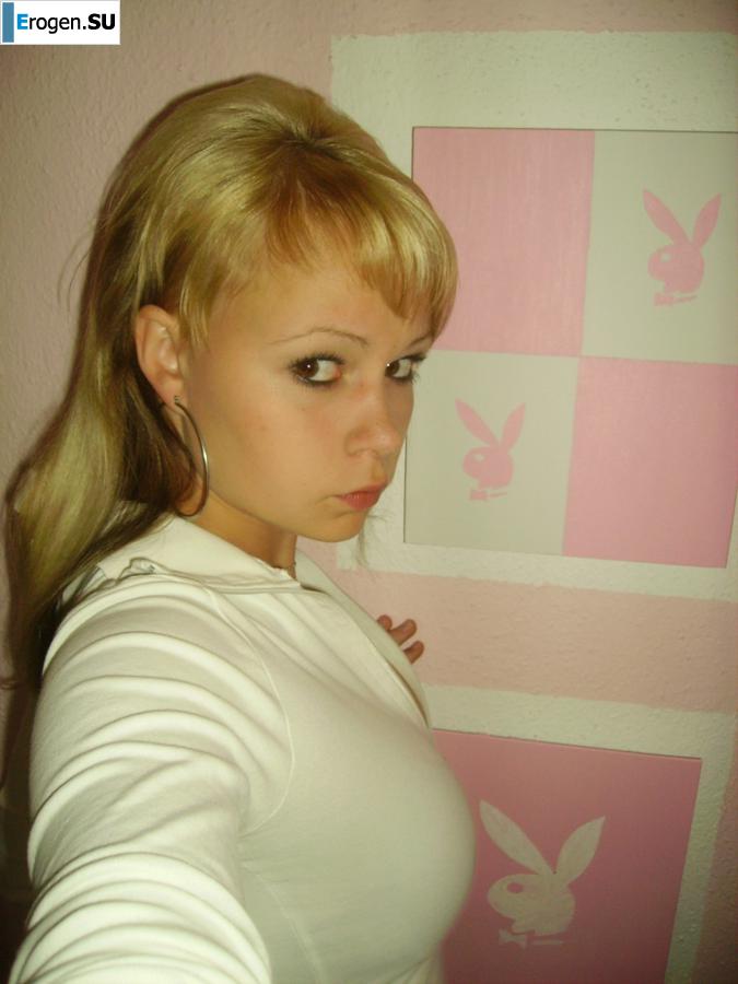 Busty Blonde. Photo 29