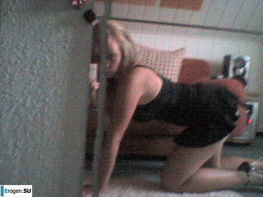 Busty Blonde. Photo 30