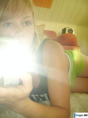 Busty Blonde. Thumb 11