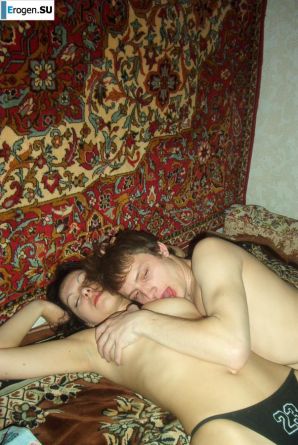 Русская бисексуальная брюнетка. Эскиз 6