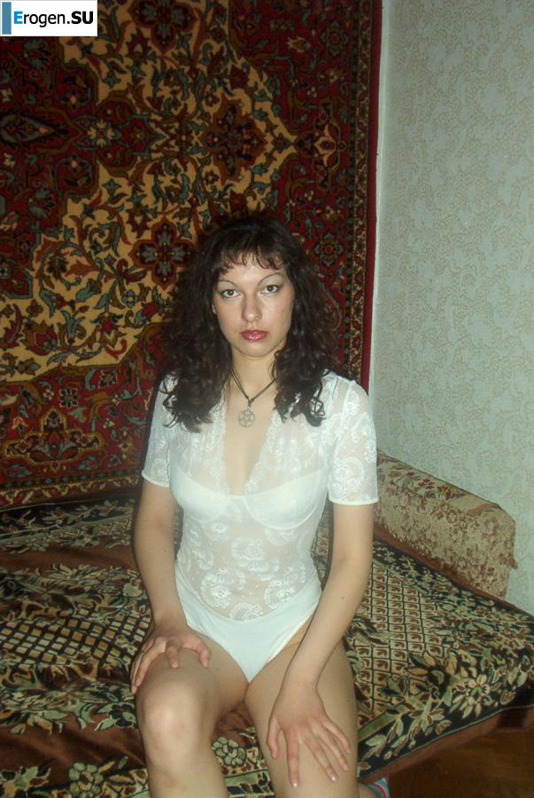 Русская бисексуальная брюнетка. Часть 2. Фото 22