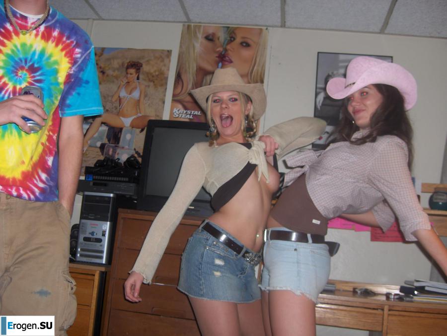 Public Nudity. Part 2. Photo 26