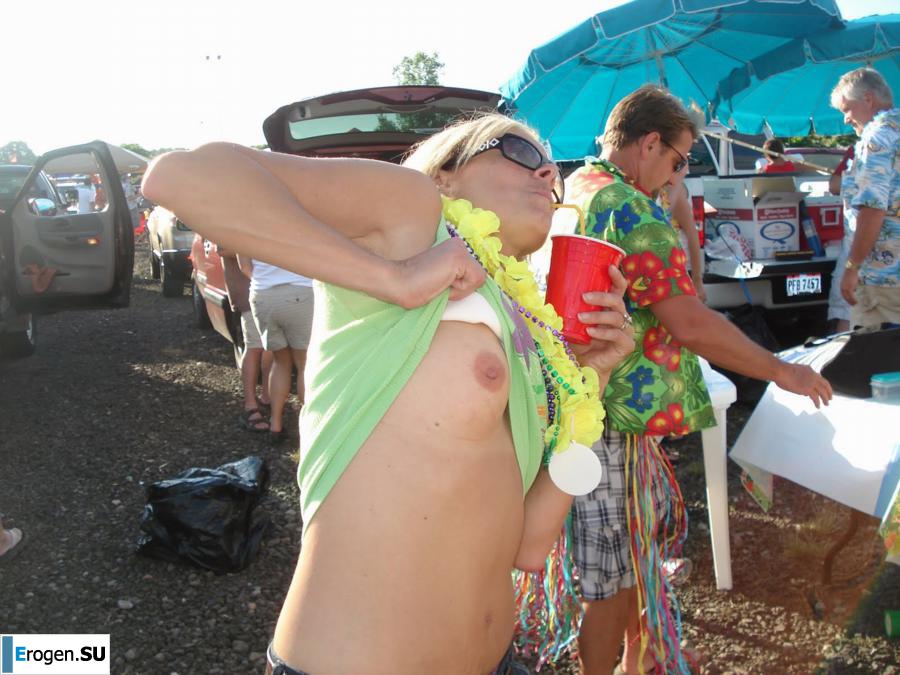 Public Nudity. Part 2. Photo 9