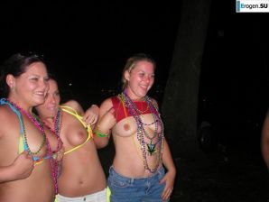 Public Nudity. Part 2. Thumb 10