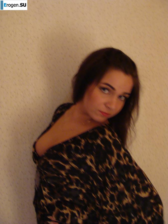 fatal brunette solo. Photo 3