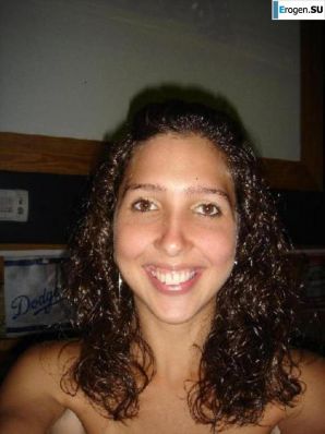 Smiling brunette with everlasting nipples. Part 2. Thumb 17