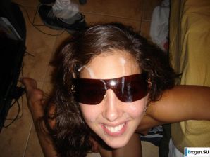 Smiling brunette with everlasting nipples. Part 2. Thumb 22