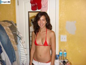 Smiling brunette with everlasting nipples. Part 2. Thumb 37