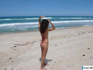 Smiling brunette with everlasting nipples. Part 2. Thumb 39