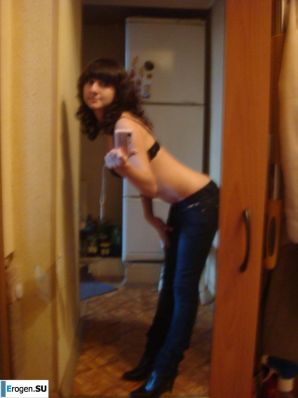 Студентки фоткают сами себя. Часть 2. Эскиз 2