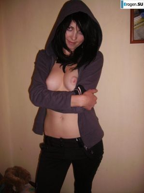 Ukrainian brunette with pimple booty. Thumb 24