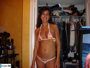 Smiling brunette with everlasting nipples. Part 3. Thumb 18